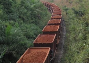 Secteur minier guinéen : plus de 4,3 millions de tonnes de bauxite exportées en une semaine