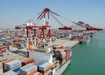 Surestaries levées, transferts accélérés, camions H24 : Conakry renforce la fluidité de son port (communiqué)