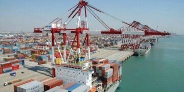 Surestaries levées, transferts accélérés, camions H24 : Conakry renforce la fluidité de son port (communiqué)