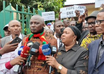 Éducation : le SNE et la FSPE menacent d’aller en grève dès le 20 avril