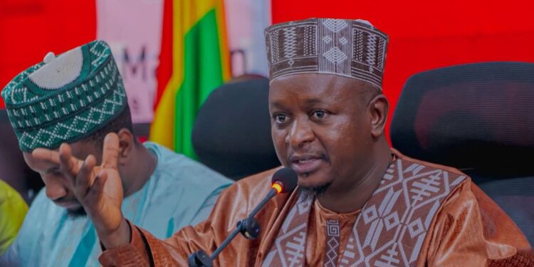 Gratuité des soins des artistes: « Ordonnances gonflées », le ministre Moussa Moïse Sylla tire la sonnette d’alarme