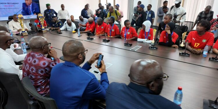 Handball : les championnes du monde U17 et U19 reçues au ministère des sports