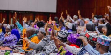 Réforme du Conseil supérieur de la magistrature : le CNT examine une nouvelle loi organique pour renforcer l’indépendance judiciaire