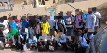 Sénégal : la police dementèle un réseau présumé lié à « QNET », 6 Guinéens impliqués 