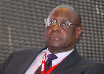 Détournement présumé de 3 tonnes et 139 kg d’or : Dr Louncény Nabé comparaît devant la CRIEF et nie les faits