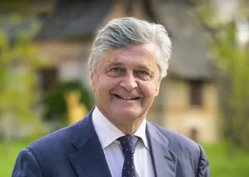 Diplomatie : Nicolas Forissier à Conakry pour sceller un nouveau pacte économique avec la Guinée