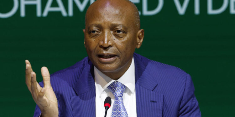 CAN 2025 : après Dakar, Patrice Motsepe à Rabat pour apaiser le différend entre le Maroc et le Sénégal
