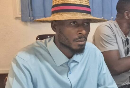 Sékou Jamal Pendessa de retour à Conakry annonce : « l’obtention de deux attestations de formation en langue anglaise et en bonnes pratiques journalistiques… »