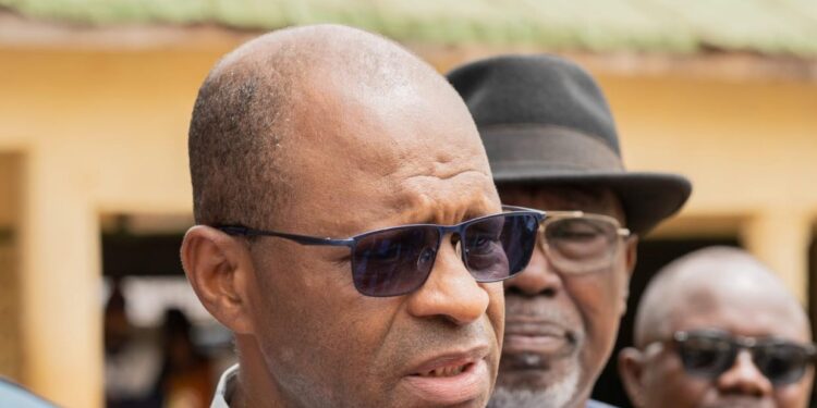 « Une urne non scellée à Lambanyi, accès refusé à ses délégués à Mamou et à Siguiri… »: le FRONDEG dénonce plusieurs anomalies