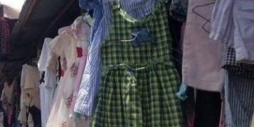 Prêt-à-porter, chaussures, bazins… les prix s’envolent avant la Tabaski à Conakry