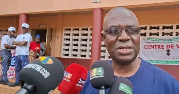 Dr Faya Millimouno inquiet : « le fichier électoral a augmenté de 2 millions 7 mille électeurs… »