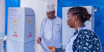 Double scrutin : « j&rsquo;enjoins la DGE à organiser des élections transparentes », déclare Dr Ousmane Kaba