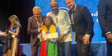 Concours international de Dictée PGL : Hadja Karimata Baldé, 11 ans, sacrée vice-championne du monde