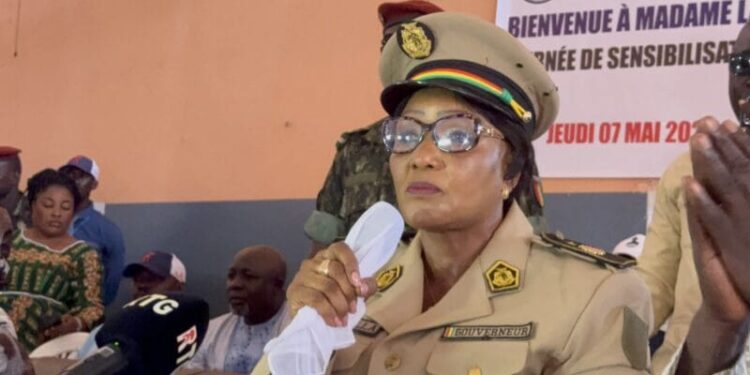 Lutte contre les ordures à Conakry : « l’abonnement est obligatoire », prévient la gouverneure
