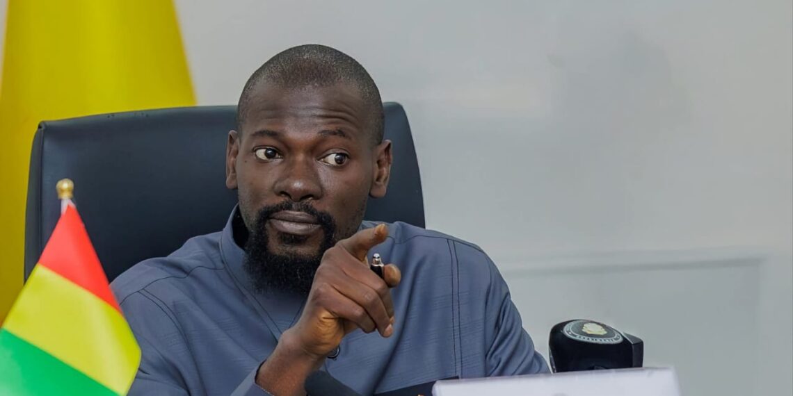 Raffiner, certifier, exporter : la nouvelle ambition aurifère du président Doumbouya
