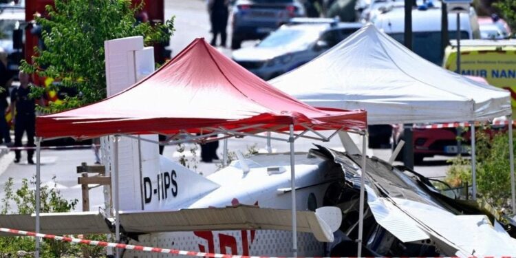 France : 11 personnes tuées dans le crash d’un avion à Tomblaine