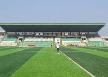 Coup dur pour les acteurs culturels : le Stade Petit Sory ferme définitivement ses portes aux concerts