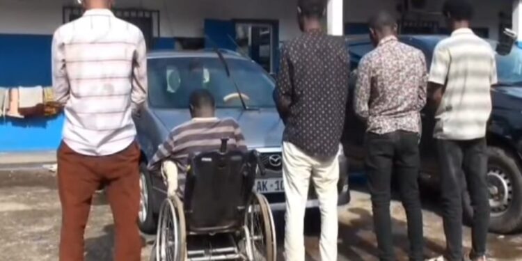 Escroquerie : des individus arrêtés pour avoir créé une « fausse » ambassade de Guinée en Sierra Leone