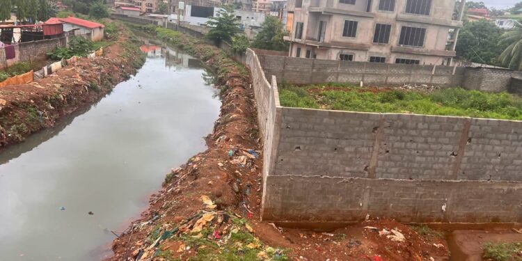 Lambanyi : le maire Baba Alimou sur le front de la lutte contre les inondations