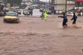 Fortes pluies à Conakry : prudence recommandée dans plusieurs zones à risque