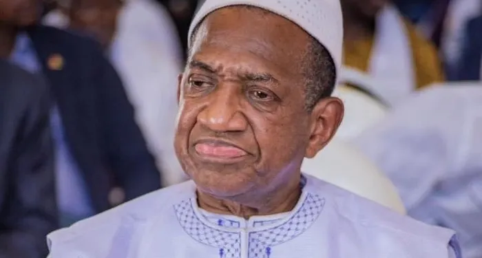 Madame Hadja Andrée Touré: l’élégance de la dignité (Par l’ancien PM Kabiné Komara)