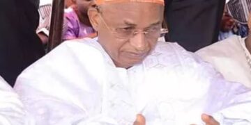 Décès de Hadja André Touré : Cellou Dalein Diallo adresse ses « sincères condoléances à la famille éplorée… »
