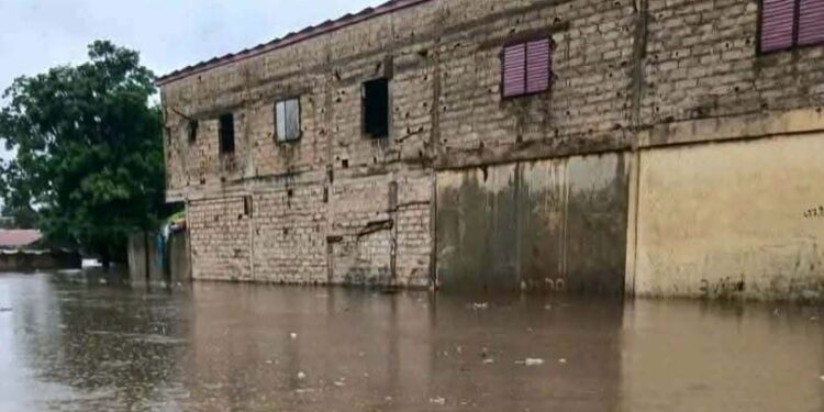 Pluies torrentielles à Kindia : Yéolé, Caravansérail et Abattoir fortement sinistrés