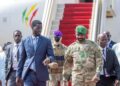 Diomaye Faye à Bamako : un accueil officiel sous le signe du dialogue régional