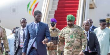 Diomaye Faye à Bamako : un accueil officiel sous le signe du dialogue régional