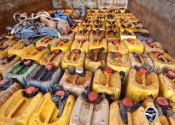 Niandankoro : un pompiste et deux convoyeurs interpellés en flagrant délit de trafic de produits pétroliers