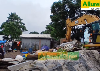 Démolition des habitats non conformes au dépotoire de Dar-es-Salam : les bulldozers entrent en action 