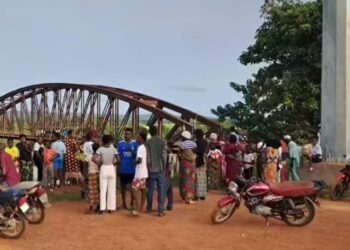 Kouroussa: toujours aucune trace de l&rsquo;adolescent tombé dans le Niger le 30 juillet 