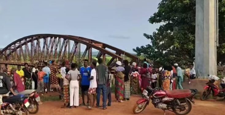 Kouroussa: toujours aucune trace de l’adolescent tombé dans le Niger le 30 juillet