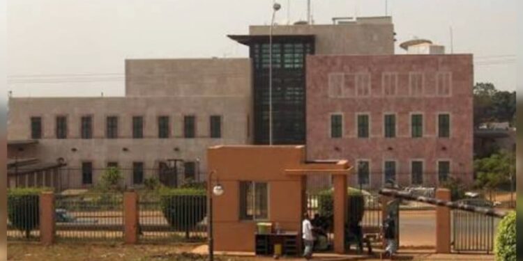 Durcissement des conditions d&rsquo;obtention de visas américains : à Conakry, des citoyens appellent au dialogue diplomatique