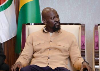 Gestion des décrets et arrêtés: le président Mamadi reprend personnellement le suivi depuis ses bureaux (Conseil des ministres extraordinaire)