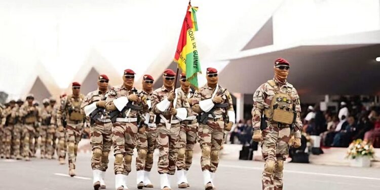 Défilé du 7 août en Côte d’Ivoire : le président Mamadi salue la rigueur et le professionnalisme des forces spéciales guinéennes