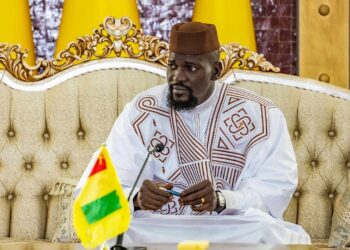 Digitalisation : le président Mamadi réglemente la signature électronique en Guinée