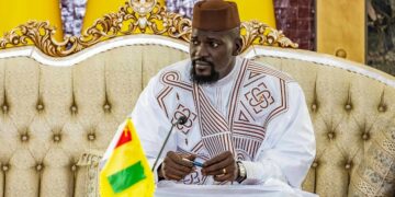 Digitalisation : le président Mamadi réglemente la signature électronique en Guinée