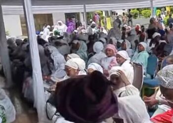 40ᵉ jour du décès de Hadja Andrée Touré : autorités et famille réunies aux Cases de Bellevue