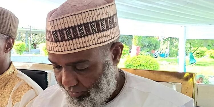 40ᵉ jour du décès de Hadja Andrée Touré : « en Guinée, partout où vous venez, vous allez rencontrer les autorités à côté de la population….» (Elhadj Ibrahima Ousmane Bah)