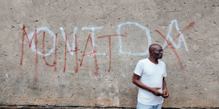 Kakimbo : le marquage des maisons suscite l’inquiétude des riverains