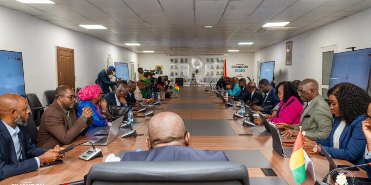 Programme Simandou 2040 : les ministres bientôt à la RTG pour présenter leurs projets