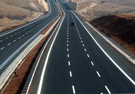 Corridor Sud : la Guinée lance un appel à manifestation d’intérêt pour l’autoroute Coyah–Kindia–Mamou