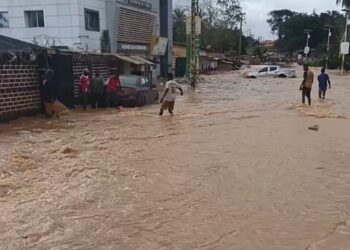 Pluies intenses à N’Zérékoré : plusieurs zones de la ville submergées