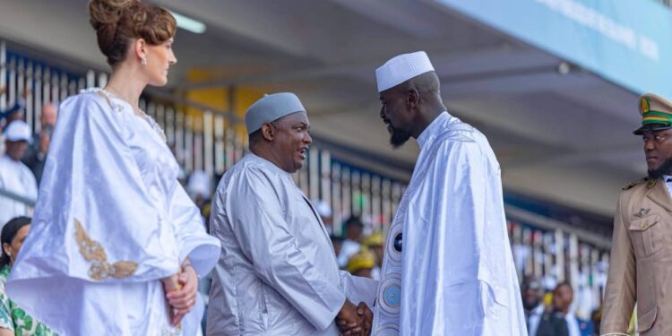 Diplomatie : le président gambien attendu ce mercredi à Conakry 