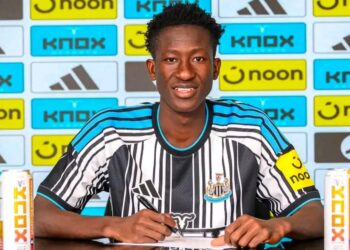 Mercato : Ousmane Diabaté rejoint Newcastle