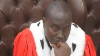 Affaire Algassimou Diallo : l’administration pénitentiaire annonce son transfert à Macenta