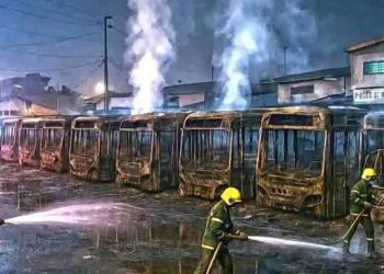Koumassi (Côte d’Ivoire) : 55 autobus touchés dans l’incendie du dépôt 5 de la SOTRA