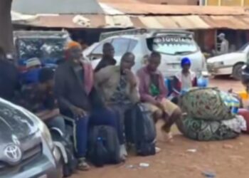 Transports : les axes Labé-Sénégal et Labé-Mali fortement perturbés par une grève de transporteurs