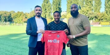 Football : François Kamano rebondit en Serbie